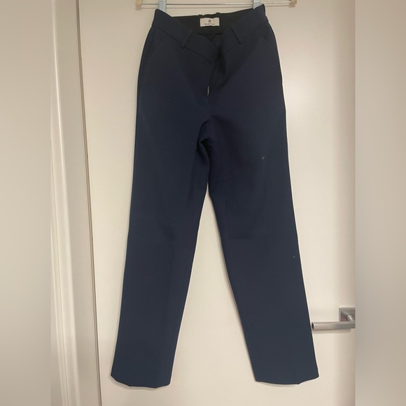 Aritzia Navy Command Pant - Picture 4 of 4